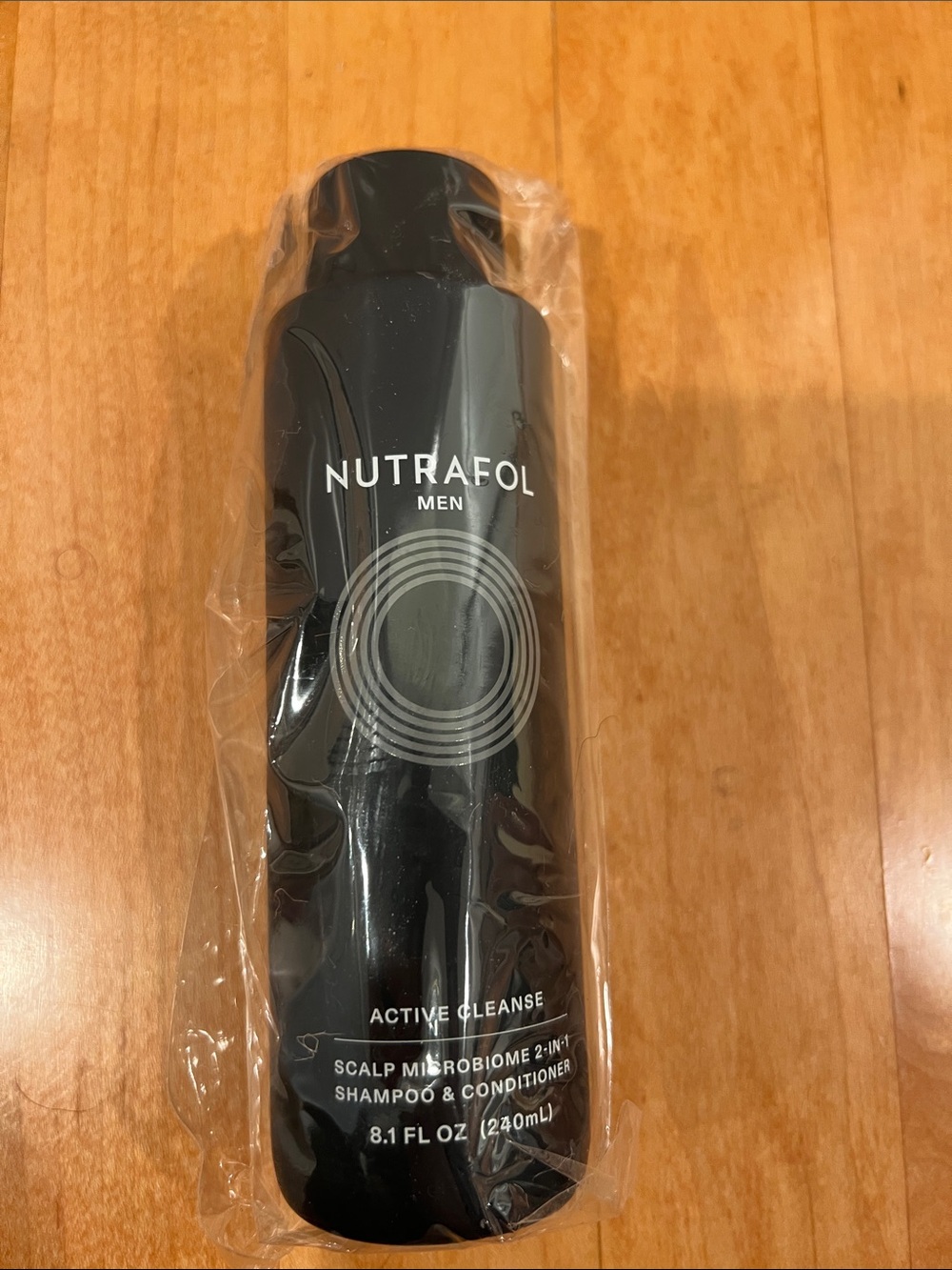 Nutrafol Men Active Cleanse 2-in-1 Scalp Shampoo & Conditioner - Black